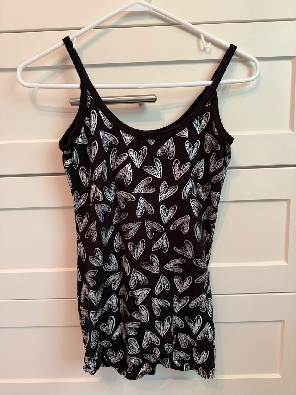 Y2K No Boundaries Black w/ Metallic Heart Print Tank Top Medium